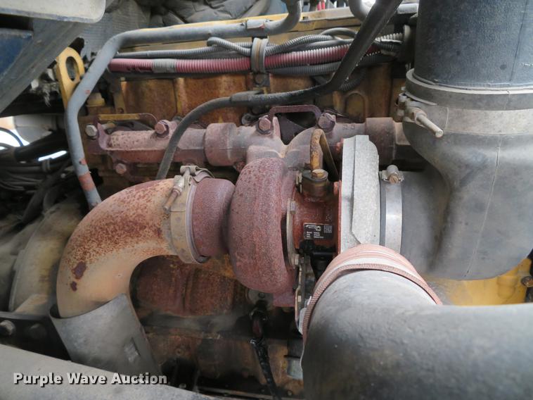 image for item DG3916 2003 Sterling L-Line flat bed truck