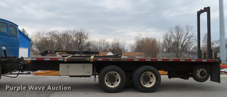 image for item DG3916 2003 Sterling L-Line flat bed truck