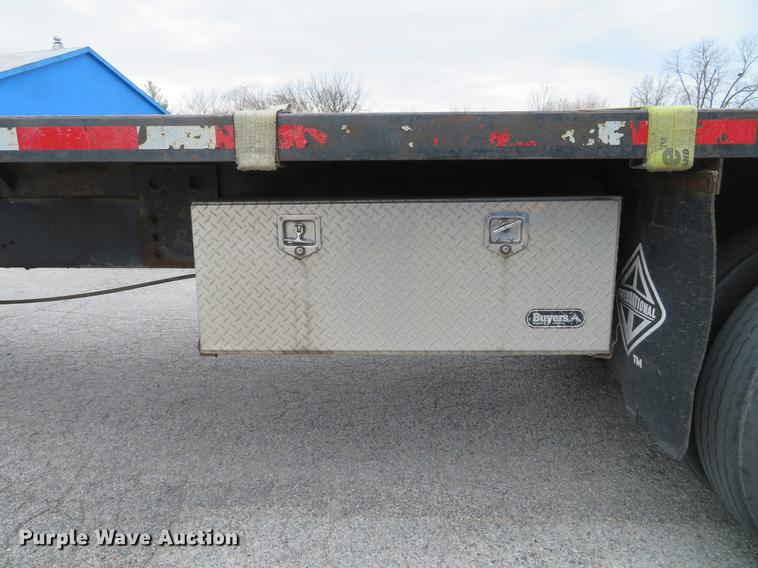 image for item DG3916 2003 Sterling L-Line flat bed truck