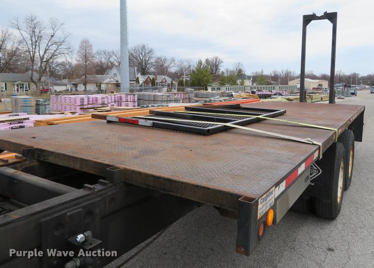 image for item DG3916 2003 Sterling L-Line flat bed truck