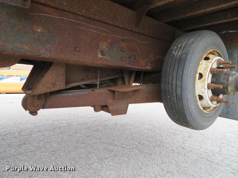 image for item DG3916 2003 Sterling L-Line flat bed truck