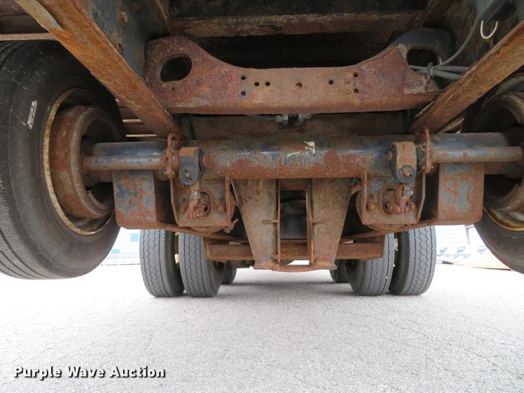 image for item DG3916 2003 Sterling L-Line flat bed truck