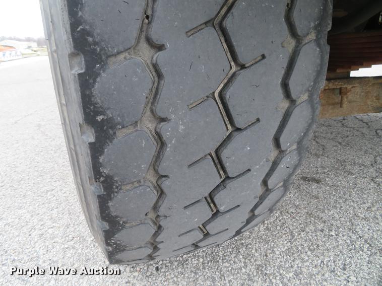 image for item DG3916 2003 Sterling L-Line flat bed truck