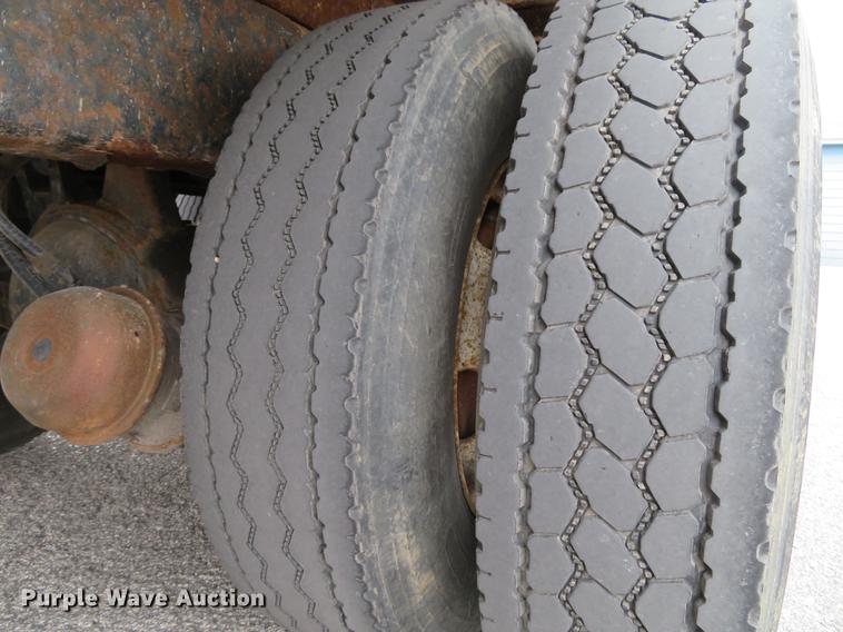 image for item DG3916 2003 Sterling L-Line flat bed truck