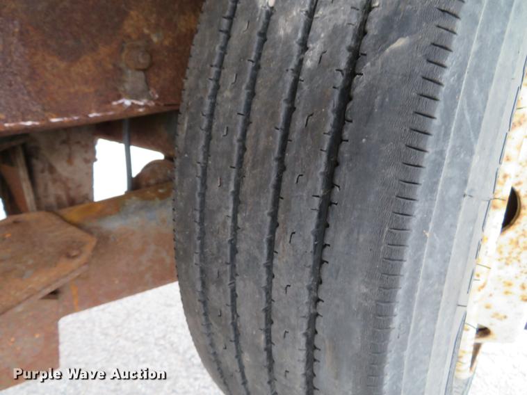 image for item DG3916 2003 Sterling L-Line flat bed truck