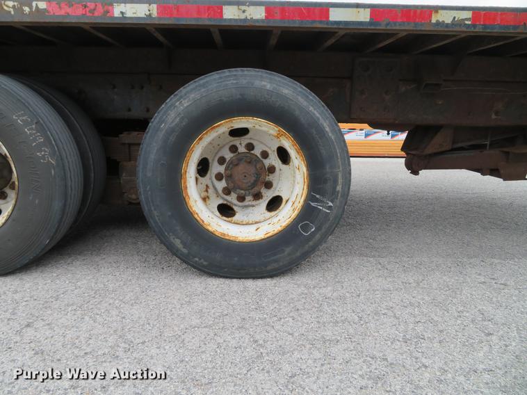 image for item DG3916 2003 Sterling L-Line flat bed truck