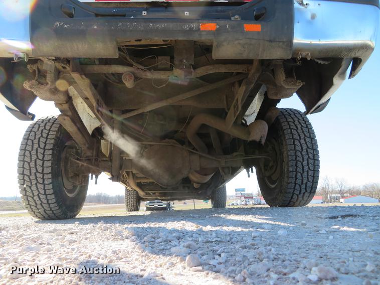 image for item DG3923 2010 Chevrolet Silverado 2500HD Ext. Cab pickup truck