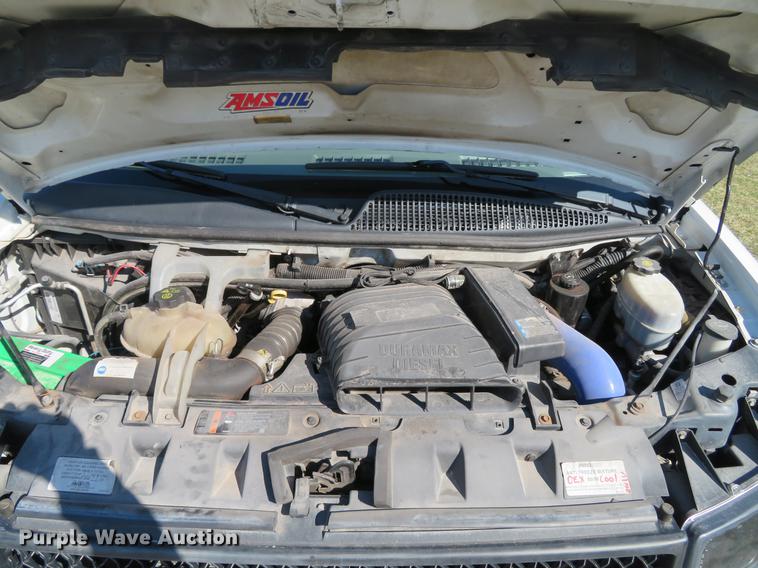 image for item DG3924 2011 Chevrolet Express G4500 cab and chassis