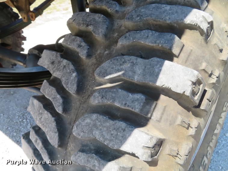 image for item DG3928 1994 Ford F350 XLT pickup truck