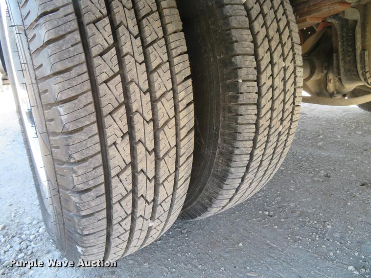 image for item DG3930 2015 Ford E350 Super Duty utility van