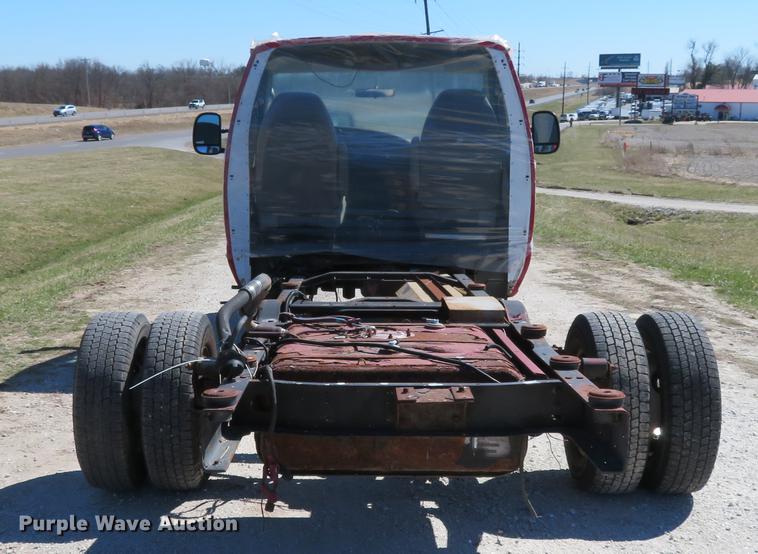 image for item DG3931 2008 Ford E450 cab and chassis