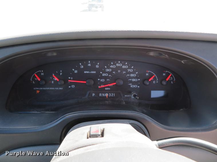 image for item DG3931 2008 Ford E450 cab and chassis