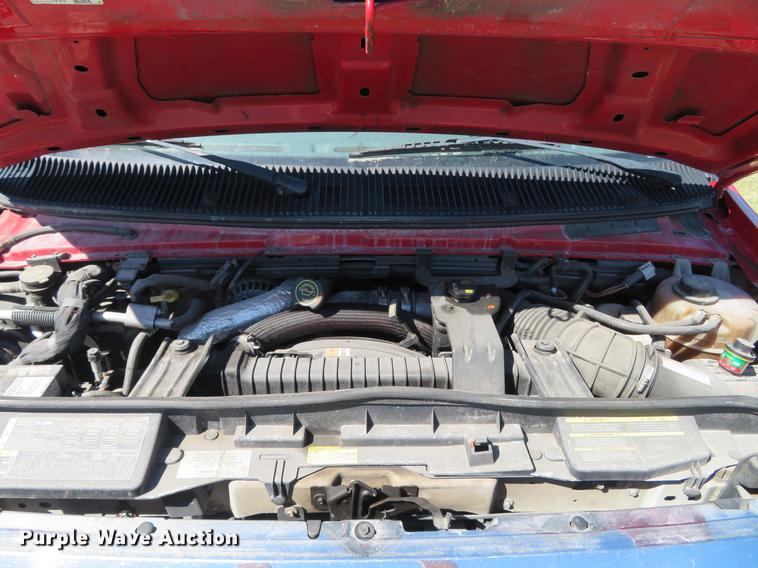 image for item DG3931 2008 Ford E450 cab and chassis