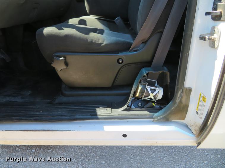 image for item DG3932 2011 Chevrolet Silverado 2500HD Ext. Cab pickup truck