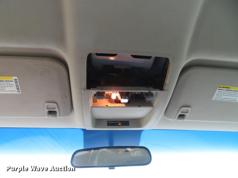 image for item DG3932 2011 Chevrolet Silverado 2500HD Ext. Cab pickup truck