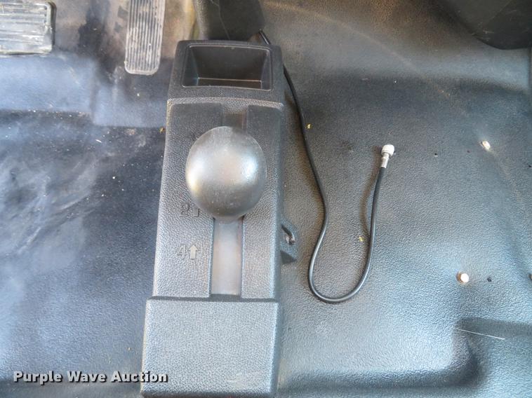 image for item DG3932 2011 Chevrolet Silverado 2500HD Ext. Cab pickup truck