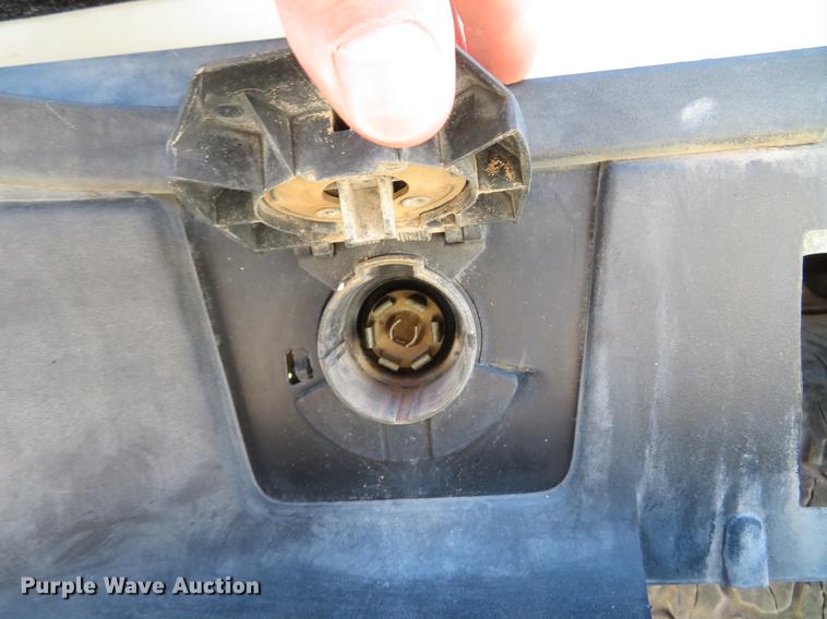 image for item DG3932 2011 Chevrolet Silverado 2500HD Ext. Cab pickup truck