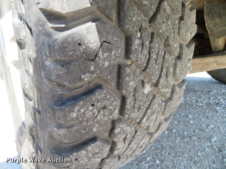 image for item DG3932 2011 Chevrolet Silverado 2500HD Ext. Cab pickup truck