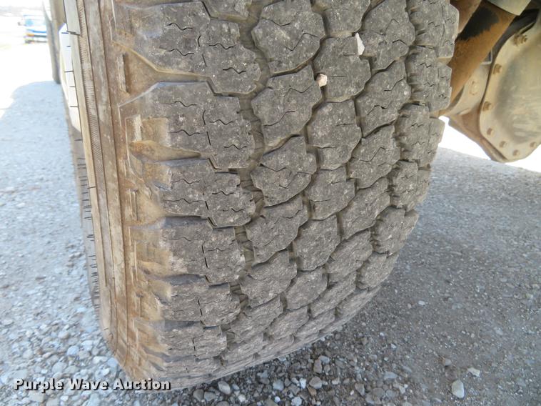 image for item DG3932 2011 Chevrolet Silverado 2500HD Ext. Cab pickup truck