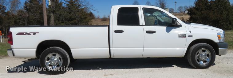 image for item DG3933 2008 Dodge Ram 2500HD Quad Cab pickup truck