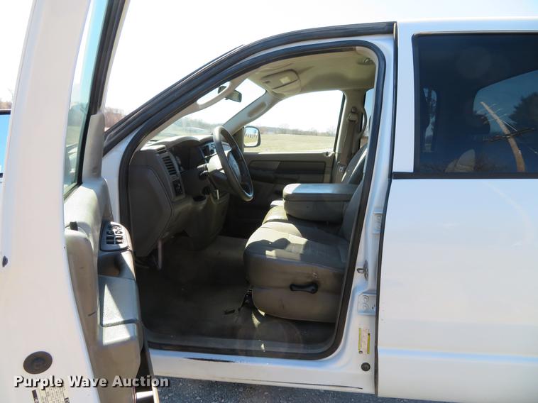 image for item DG3933 2008 Dodge Ram 2500HD Quad Cab pickup truck