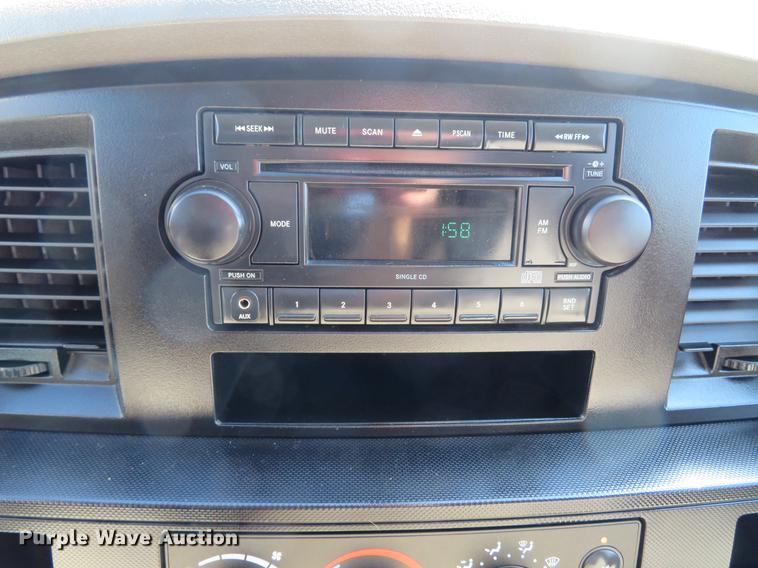 image for item DG3933 2008 Dodge Ram 2500HD Quad Cab pickup truck