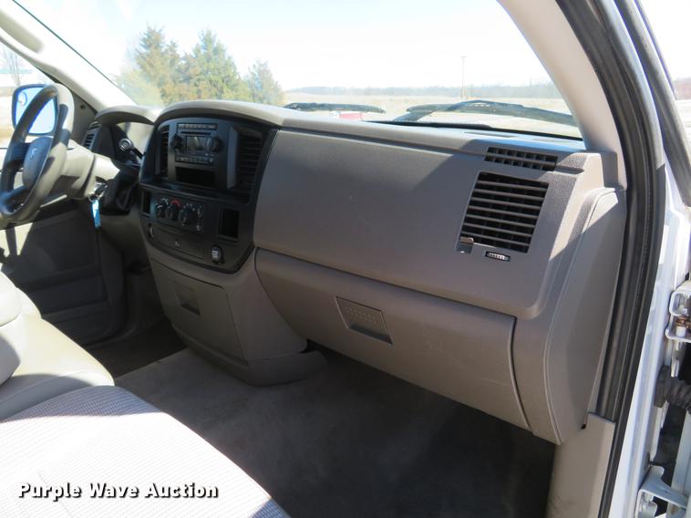 image for item DG3933 2008 Dodge Ram 2500HD Quad Cab pickup truck