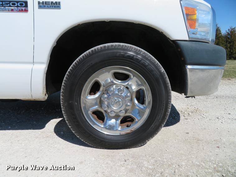 image for item DG3933 2008 Dodge Ram 2500HD Quad Cab pickup truck