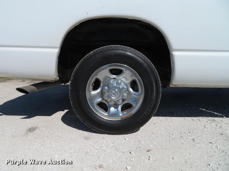 image for item DG3933 2008 Dodge Ram 2500HD Quad Cab pickup truck