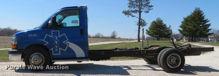 image for item DG3934 2014 Chevrolet Express G4500 cab and chassis