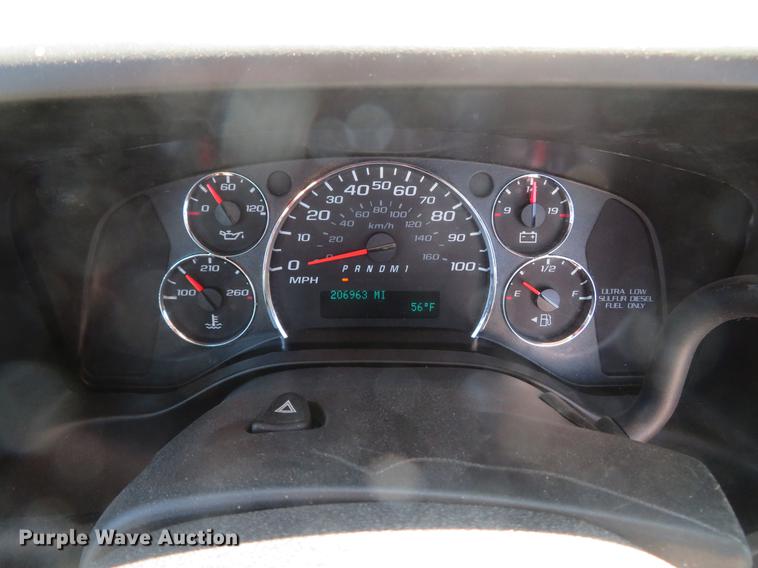 image for item DG3934 2014 Chevrolet Express G4500 cab and chassis