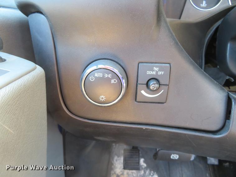 image for item DG3934 2014 Chevrolet Express G4500 cab and chassis