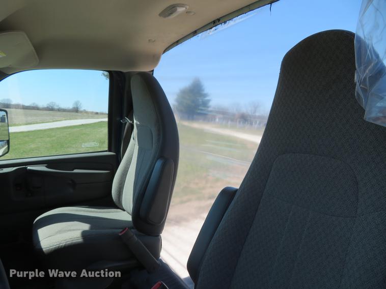 image for item DG3934 2014 Chevrolet Express G4500 cab and chassis