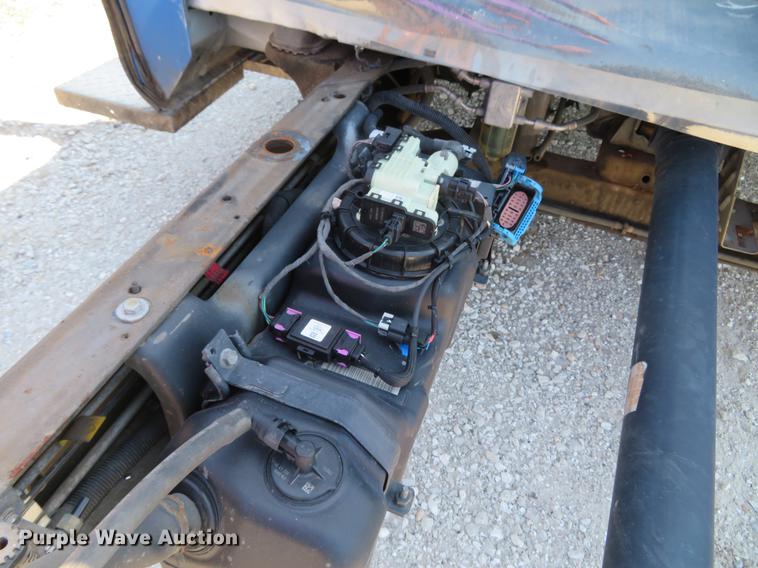 image for item DG3934 2014 Chevrolet Express G4500 cab and chassis