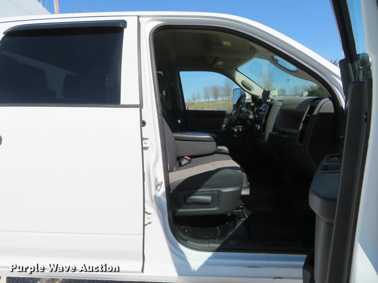 image for item DG3936 2011 Dodge Ram 4500HD Crew Cab utility bed pickup truck