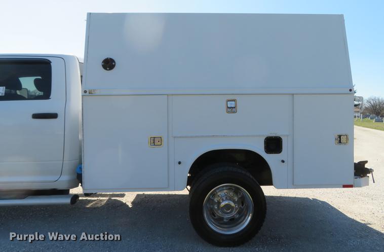image for item DG3936 2011 Dodge Ram 4500HD Crew Cab utility bed pickup truck