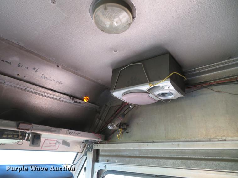 image for item DG3940 2001 Freightliner MT45 delivery truck