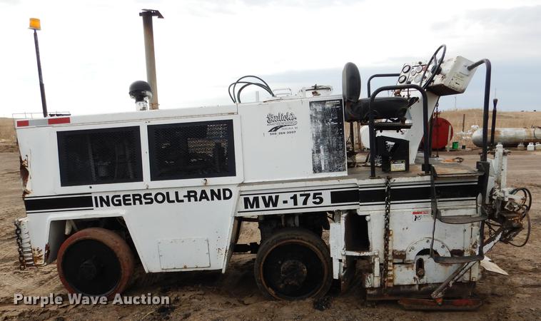 image for item DG5751 2000 Ingersoll Rand MW175 milling machine