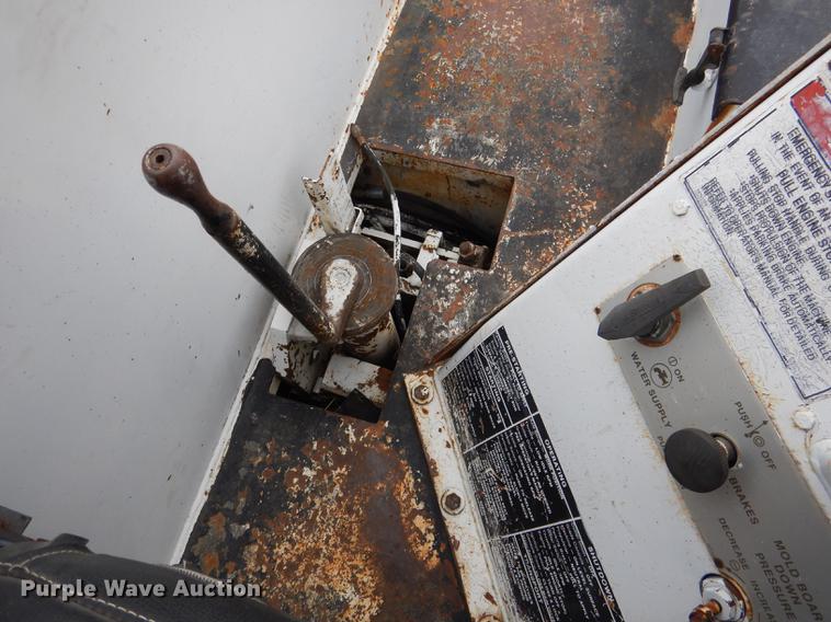 image for item DG5751 2000 Ingersoll Rand MW175 milling machine