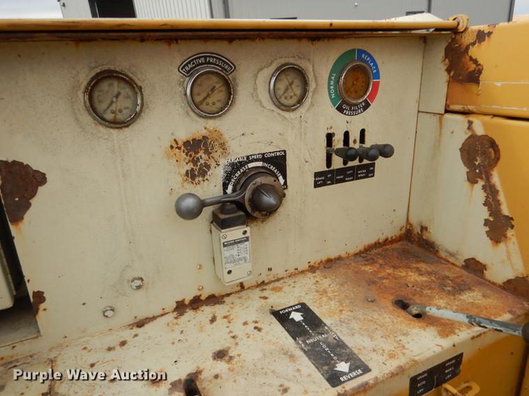 image for item DG5752 1986 Gomaco SP-1 Scarplane milling machine