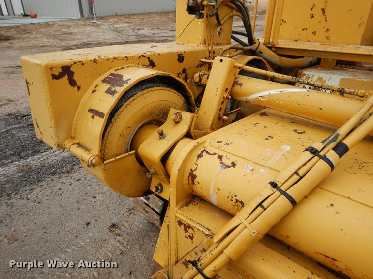 image for item DG5752 1986 Gomaco SP-1 Scarplane milling machine