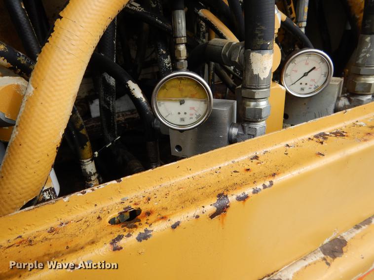 image for item DG5752 1986 Gomaco SP-1 Scarplane milling machine