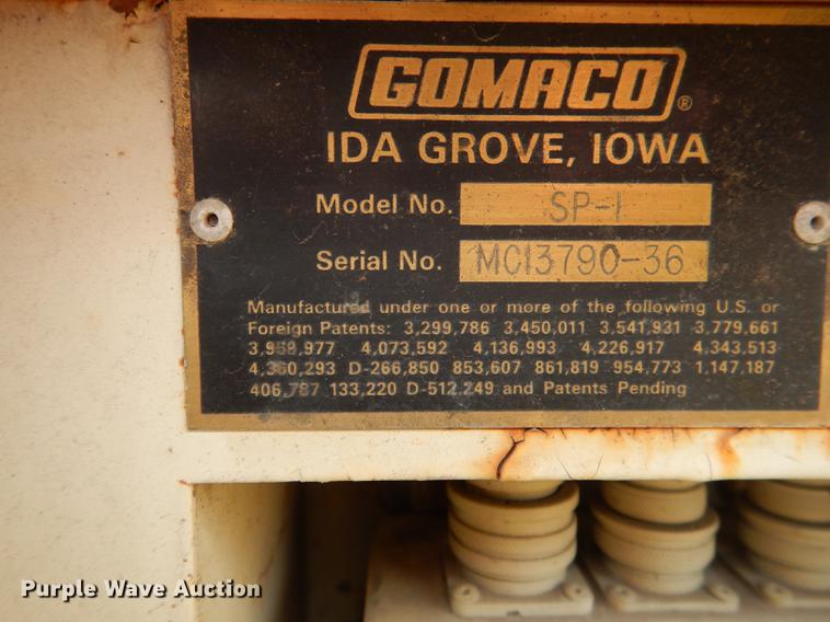 image for item DG5752 1986 Gomaco SP-1 Scarplane milling machine