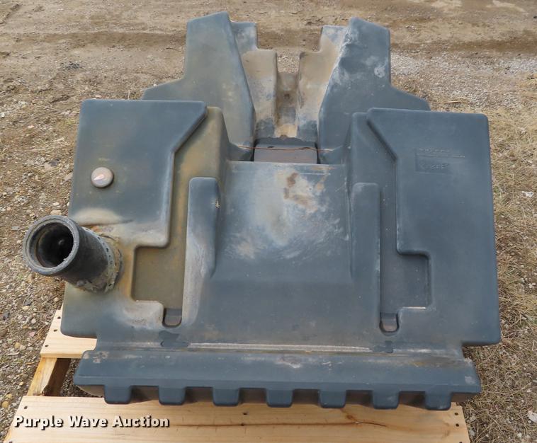 image for item DI9404 Air compressor and water tank