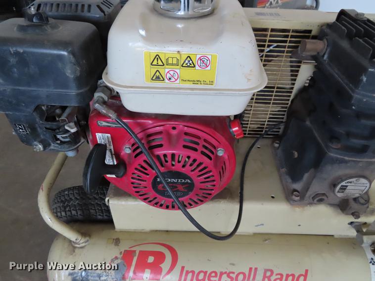 image for item DI9417 Ingersoll Rand air compressor