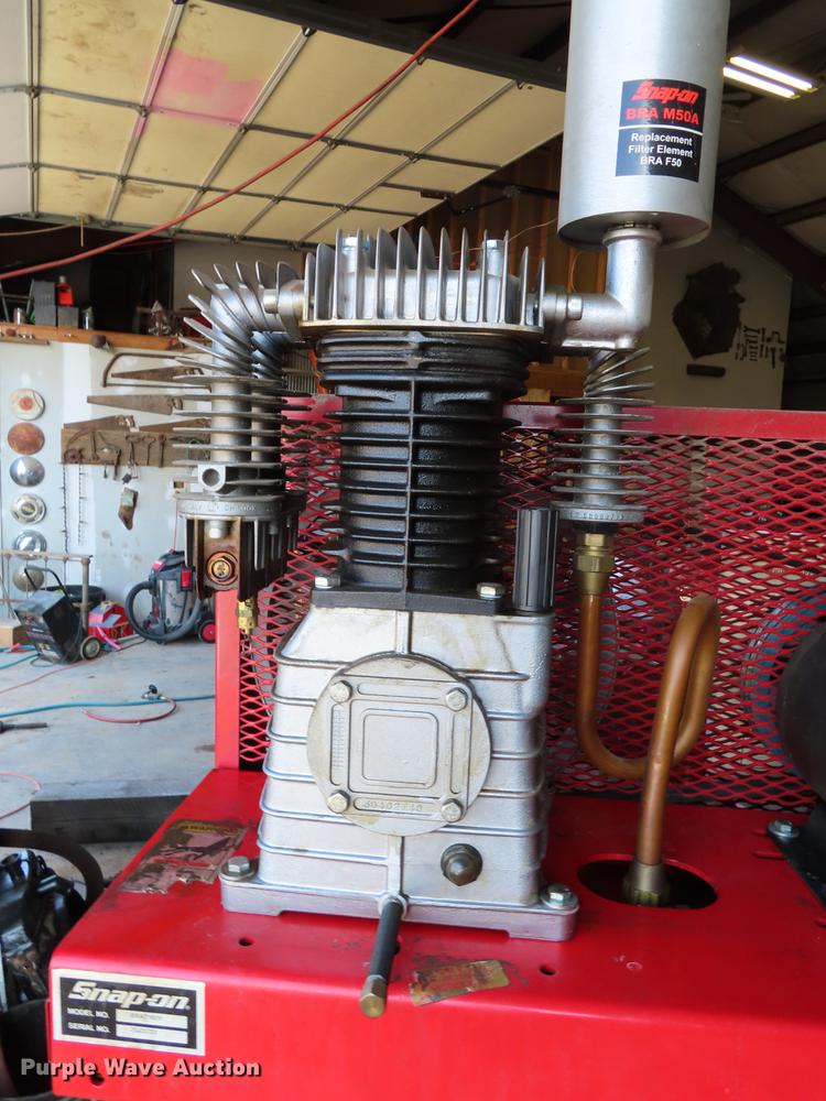 image for item DI9422 Snap-on BRA7180U air compressor