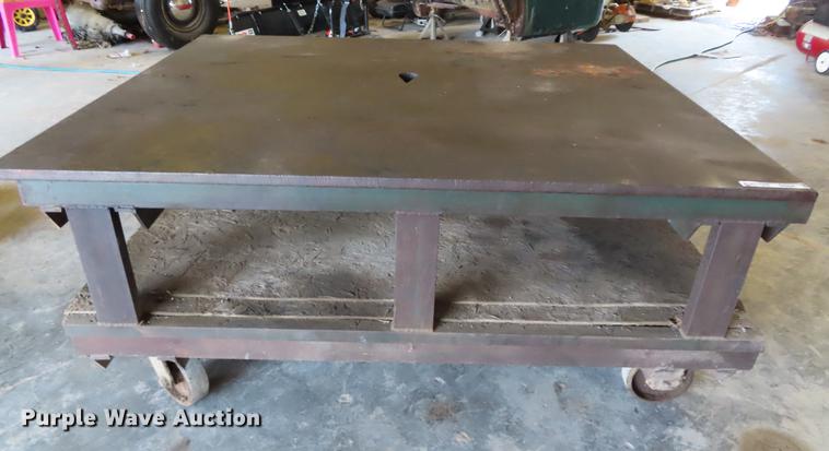 image for item DI9429 Steel work bench