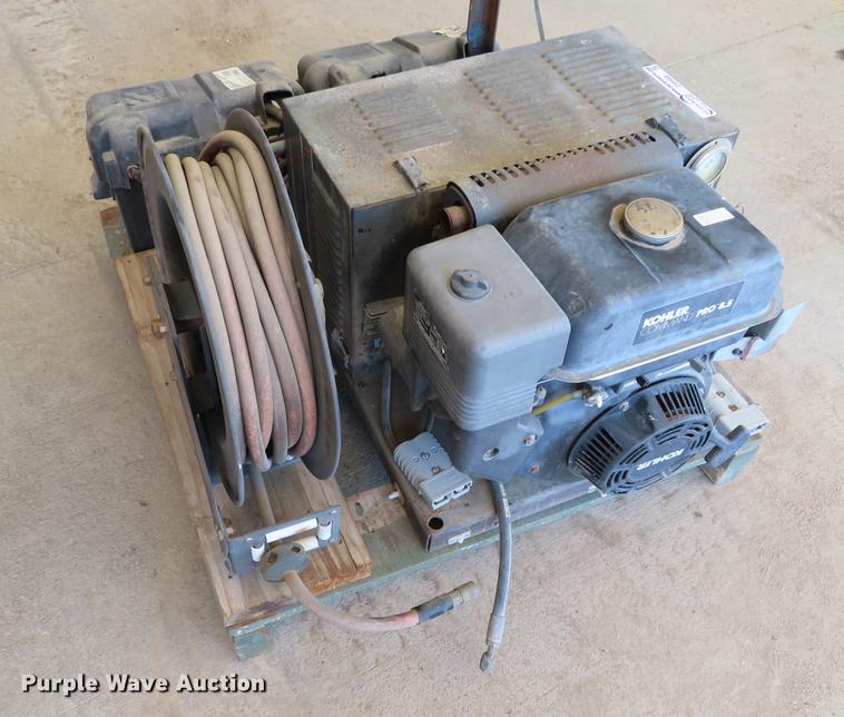 image for item DI9468 Start all unit with air compressor