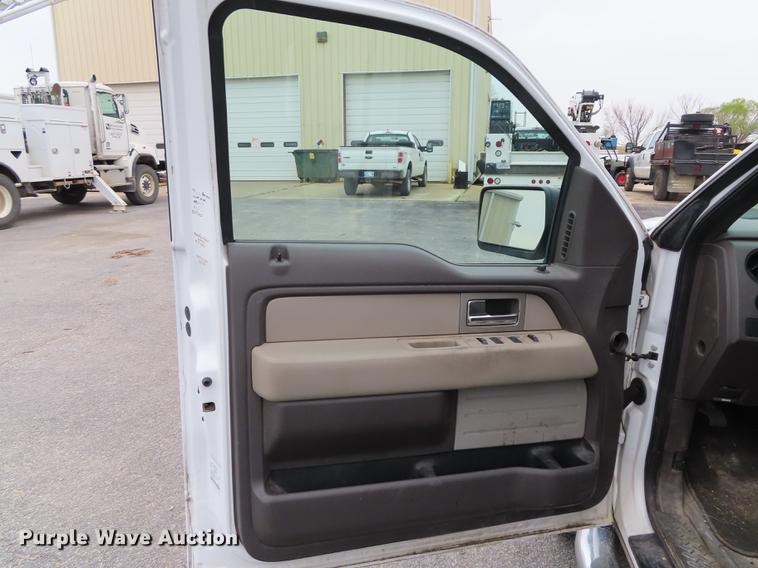 image for item DN9038 2010 Ford F150 SuperCab pickup truck