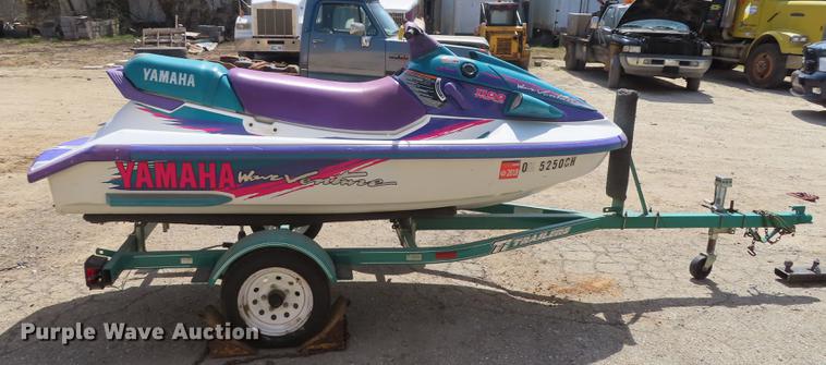 image for item DN9062 1996 Yamaha Waverunner personal watercraft